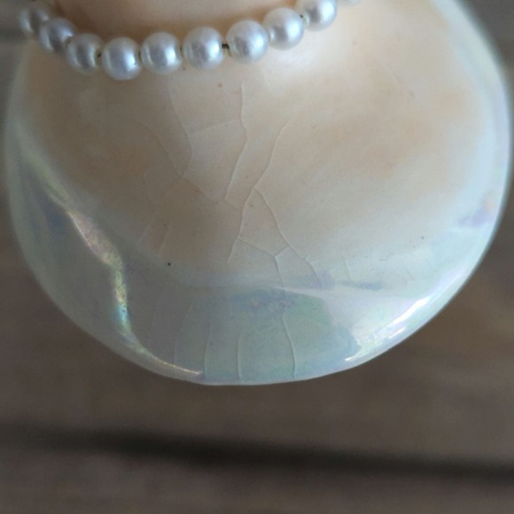 Vtg 4.25" Lefton Lady Head Vase Pearlescent White Dress and Hat Pearl Necklace - Picture 11 of 11